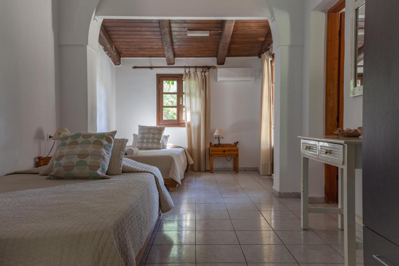 Korfiati Apartments Agios Sostis  Екстериор снимка